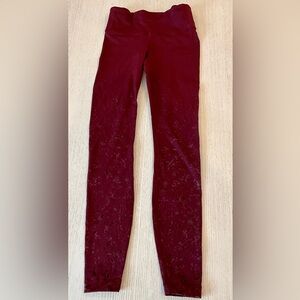 Lululemon Speed Up Tight 28” Velvet Burnout Garnet Size 4
